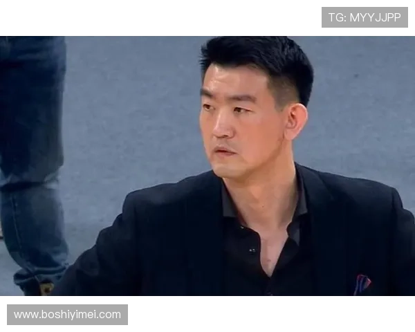 王博谈球队调整重心 关注球员心理放松及朱俊龙伤情恢复 王博谈球队调整重心 关注球员心理放松及朱俊龙伤情恢复